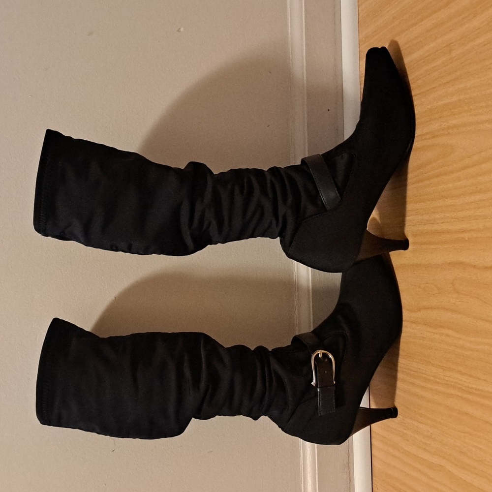 Navy blue boots - Picture 3 of 8